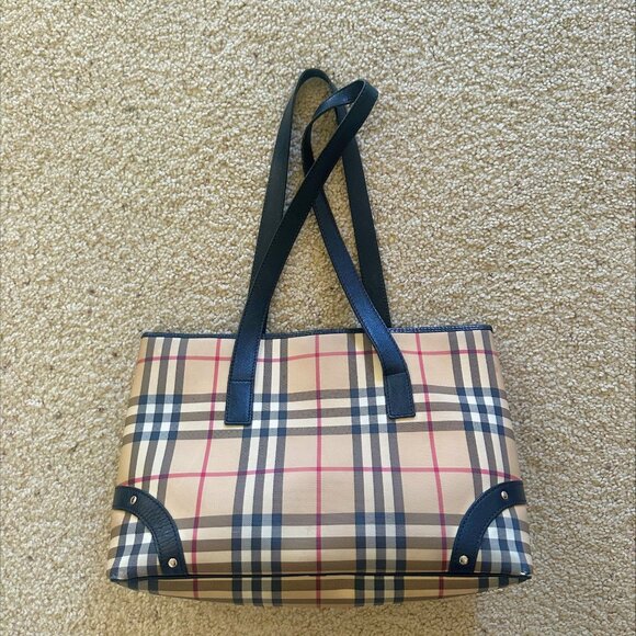 REAL BURBERRY BAG with dustbag - Picture 1 of 5